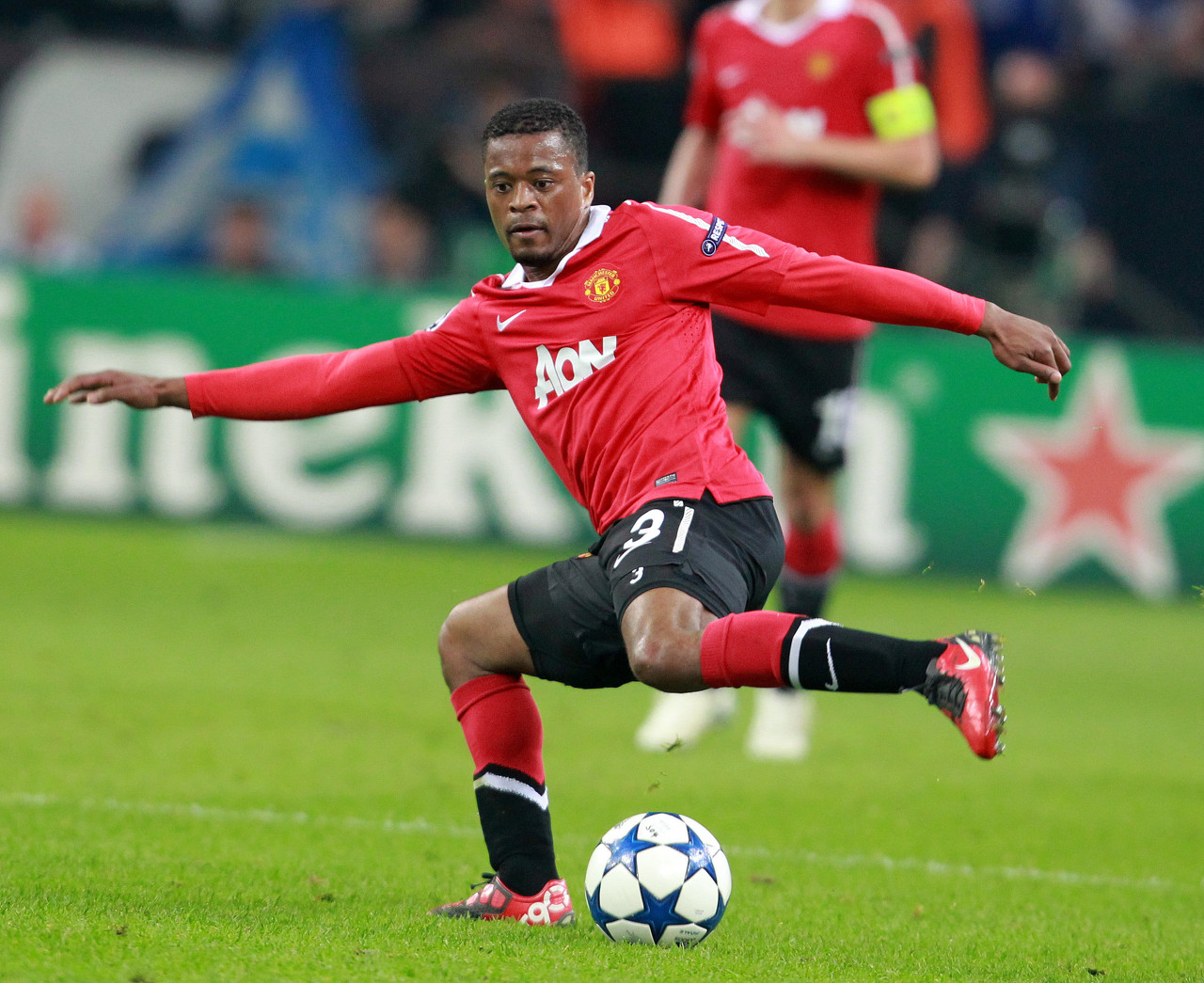 又折射了现 又折射了现